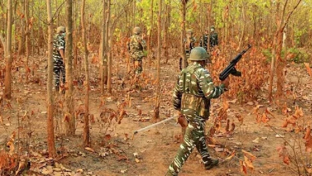 बस्तर में सुरक्षाबलों को मिली बड़ी कामयाबी, मुठभेड़ में 2 नक्सली ढेर,13 लाख का था इनाम सांकेतिक तस्वीर