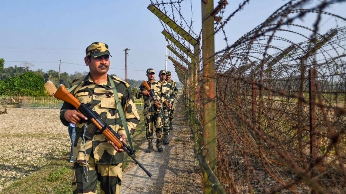 भारत की कार्रवाई से बौखलाए पाकिस्तान ने हिरासत में लिया BSF जवान, सामने आई ये बड़ी जानकारी NewsTak