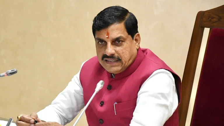 सीएम मोहन का बड़ा ऐलान: कर्मचारियों को 55% महंगाई भत्ता, प्रमोशन पर भी आ गई बड़ी खबर NewsTak