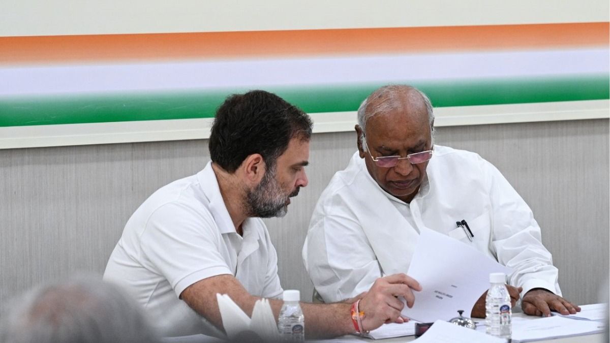 Pahalgam Attack: कांग्रेस नेताओं की बयानबाजी पर भड़के राहुल गांधी और खड़गे ! पार्टी ने इन बयानों को निजी बताया NewsTak