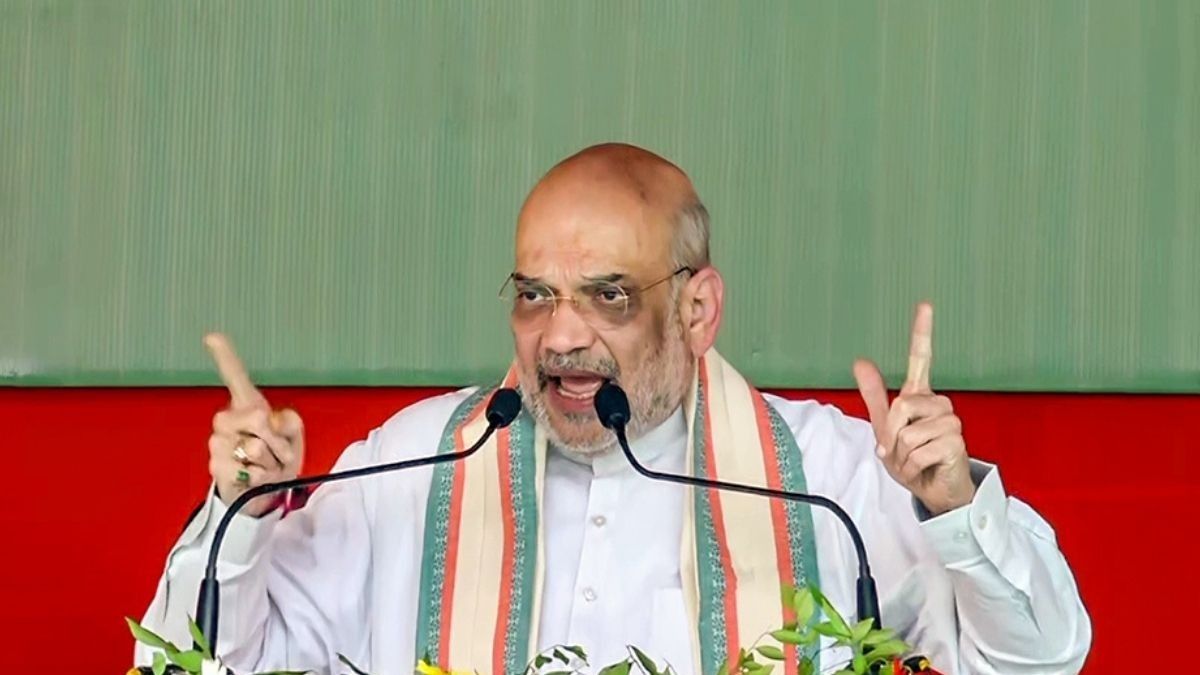 ऑपरेशन सिंदूर पर बोले अमित शाह, 'हम न्यूक्लियर धमकी से नहीं डरते, पाकिस्तान को 100 KM अंदर तक मारा' NewsTak