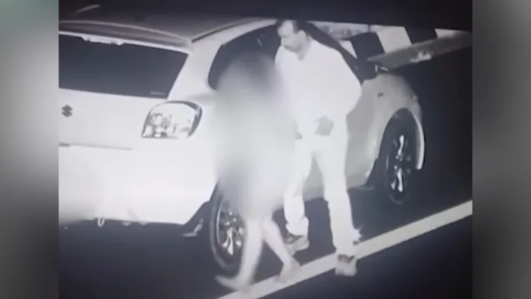 दिल्ली-मुंबई एक्सप्रेसवे पर नेता जी का महिला के साथ सामने आया अश्लील वीडियो तस्वीर: स्क्रीनग्रैब