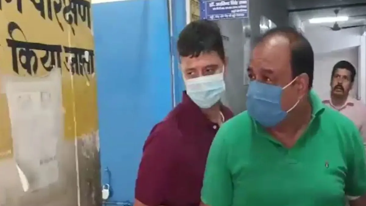 देहरादून में रिश्वत लेते पकड़े गए पटवारी गुलशन हैदर ने निगले नोट, CT स्कैन में नहीं मिला सबूत