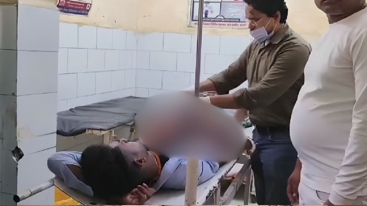 Sant kabir nagar : प्रेमिका के घर से आधी रात लौटा युवक, प्राइवेट पार्ट से हो रही थी ब्लीडिंग, सामने आई पूरी कहानी प्रेमी के गुप्तांग पर हमला, संत कबीर नगर की घटना, प्रेमिका की हैवानियत, अस्पताल पहुंचा प्रेमी, Sant Kabir Nagar love story attack, Boyfriend private part injured