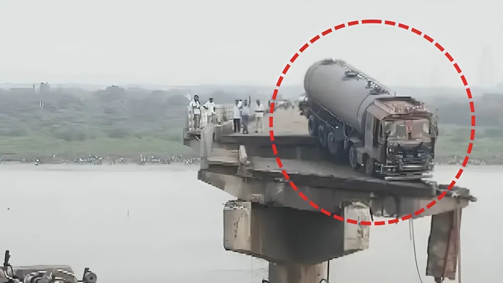 Vadodara-Bridge-Collapse-ndrf-