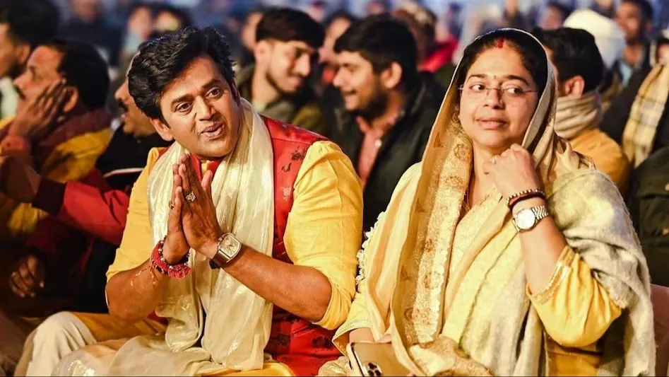Ravi Kishan and his Wife