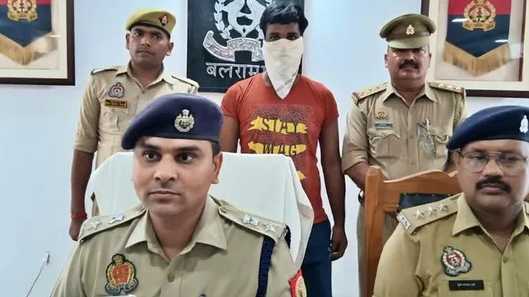 'बेड पर थी..तभी वो आया', बलरामपुर में महिला के साथ ICU में रेप, पुलिस ने घटना पर क्या बताया? Balrampur