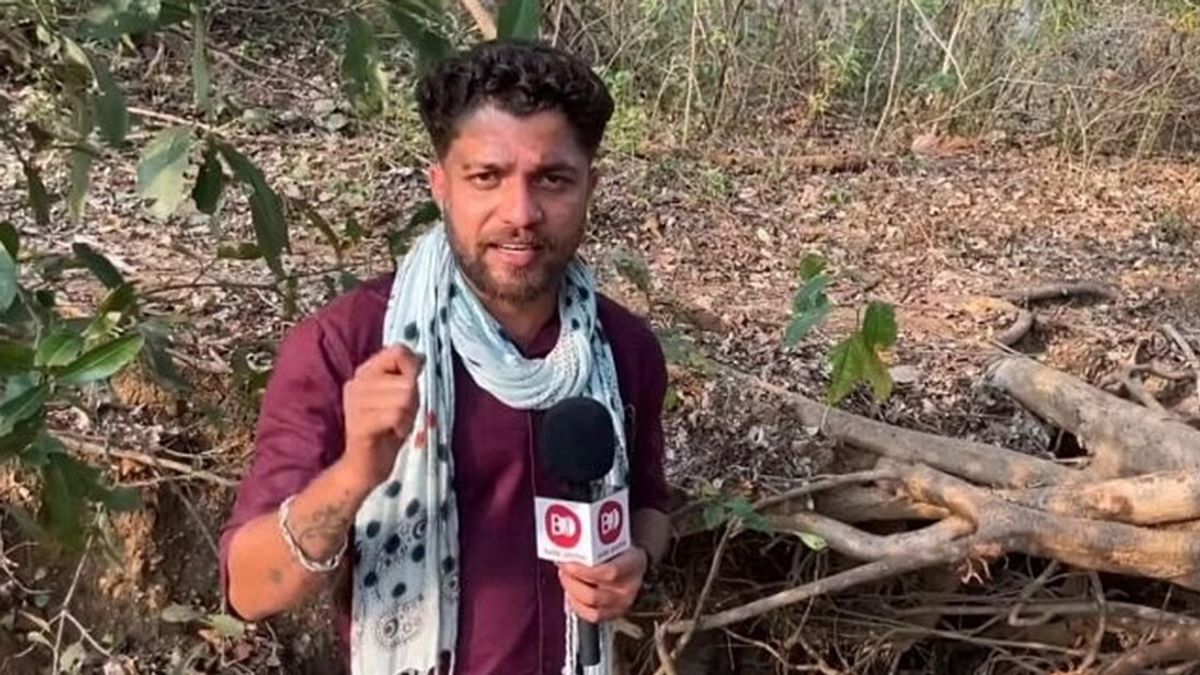 छत्तीसगढ़: पत्रकार मुकेश चंद्राकर केस में बड़ी कार्रवाई, लोक निर्माण विभाग के 5 अधिकारी नपे छत्तीसगढ़ के पत्रकार मुकेश चंद्राकर हत्याकांड में PWD अधिकारियों की गिरफ्तारी