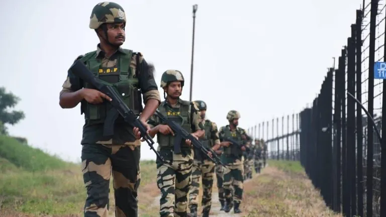 खेत में घूमने निकाला था किसान, गलती से PAK पहुंचा गया, अब पाकिस्तान ने सुनाई सजा! NewsTak