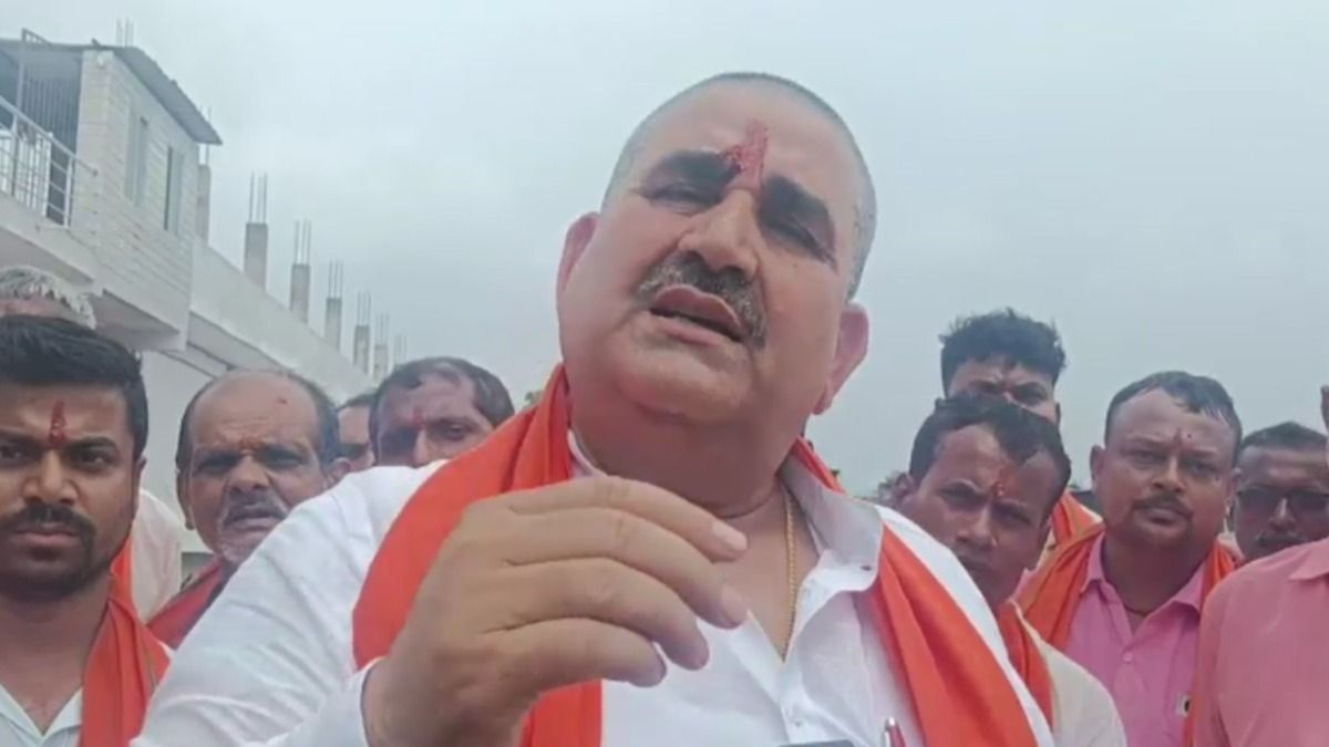 BJP विधायक रामसूरत राय का कोढ़ी कहने वाला वीडियो वायरल 