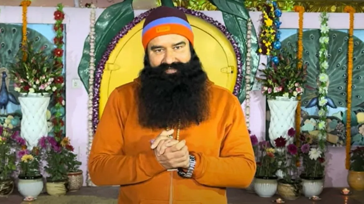 राम रहीम 14वीं बार पैरोल पर सिरसा डेरा पहुंचा, वीडियो मैसेज जारी किया