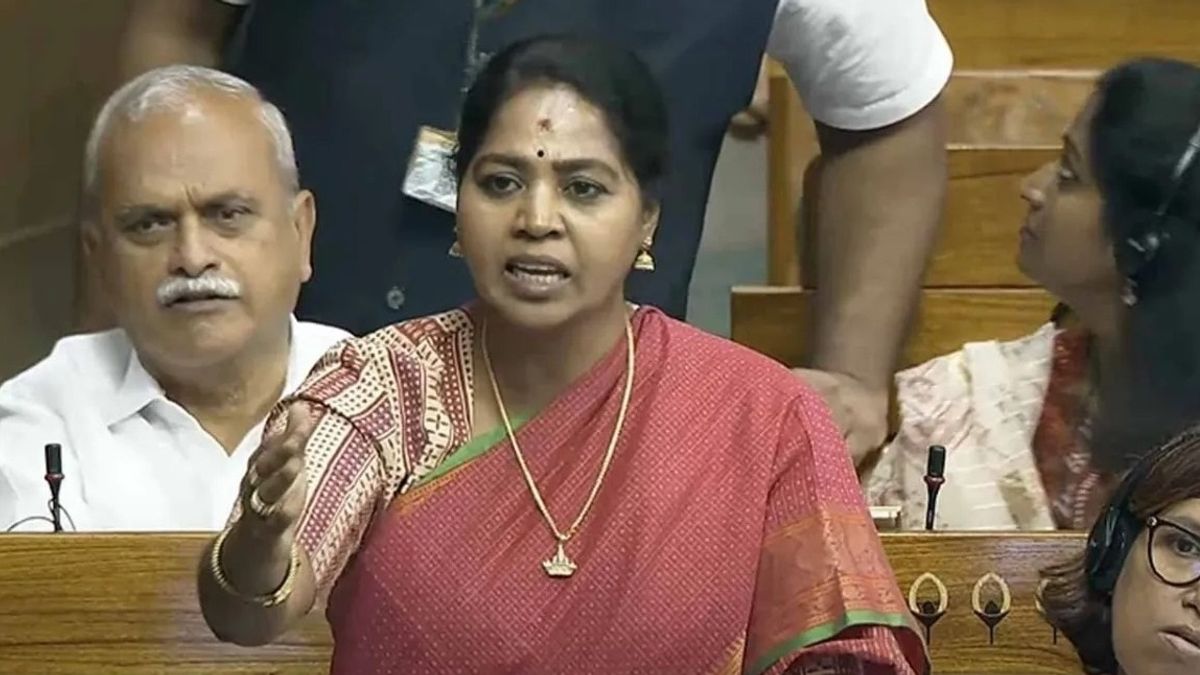 दिल्ली पुलिस के हत्थे चढ़ा महिला सांसद आर.सुधा का चेन छीनने वाला, पुलिस की जॉइंट ऑपरेशन और 100 से ज्यादा CCTV से मिला सुराग दिल्ली में सांसद आर. सुधा से चेन स्नैचिंग करने वाला आरोपी गिरफ्तार