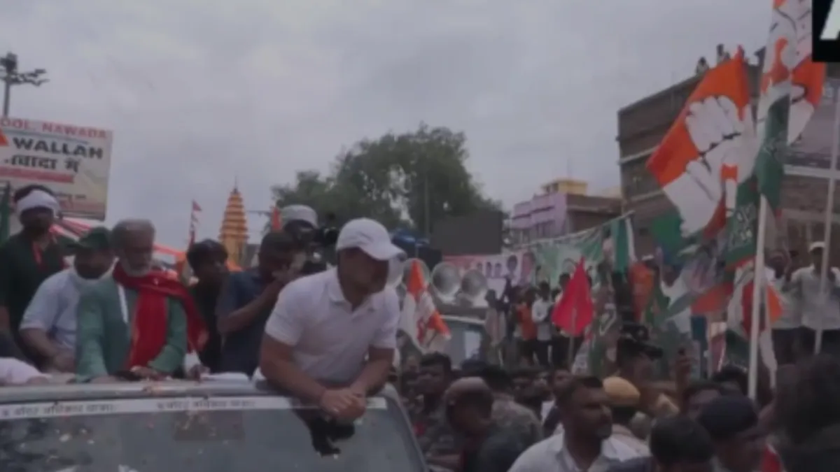 Rahul Gandhi’s Thar car hits policeman during Vote Adhikar Yatra in Nawada, video surfaces
