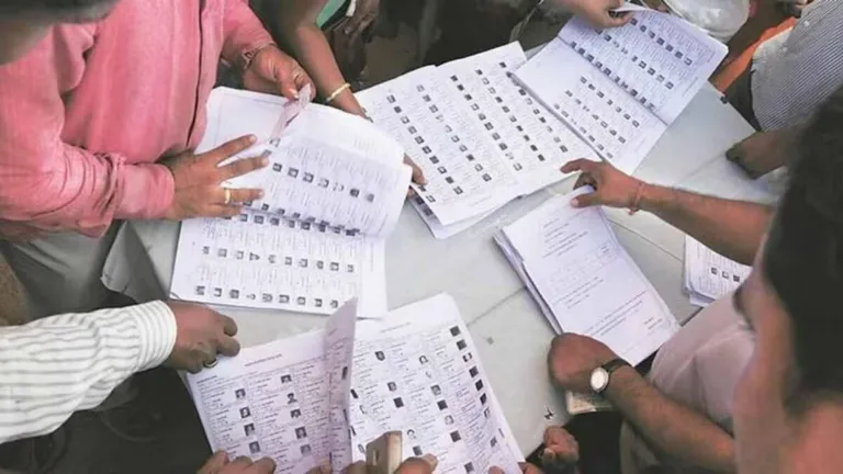 बिहार की वोटर लिस्ट में पाकिस्तानी महिला का नाम, SIR भी हुआ लेकिन वोट नहीं कटा! NewsTak