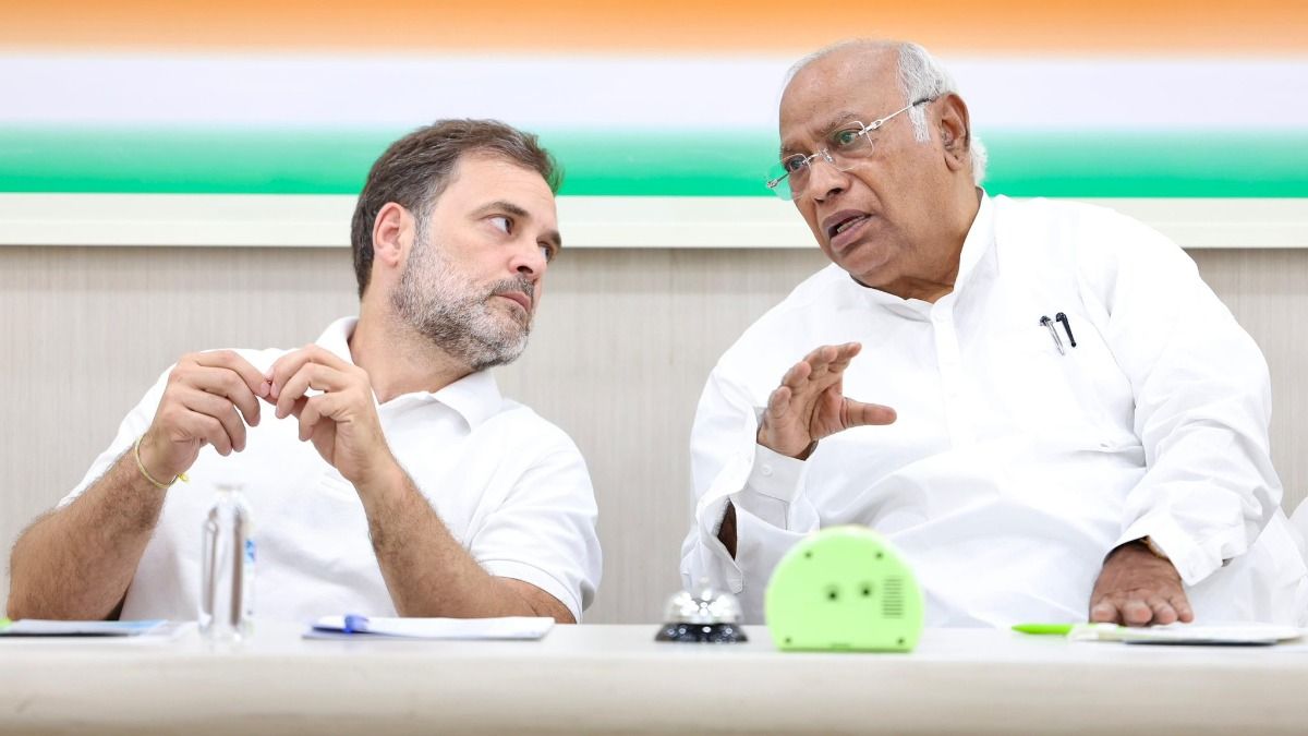 खड़गे-गहलोत नहीं...ये नॉन गांधी फैमिली का नेता है कांग्रेस का अगला तारणहार? MOTN सर्वे में चौंकाने वाला नाम MOTN Survey