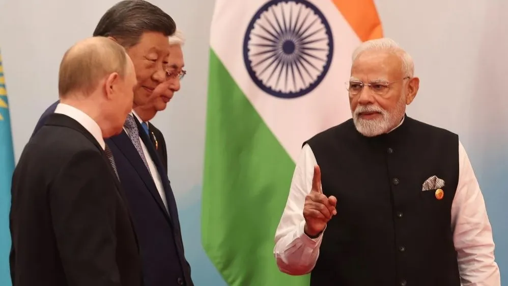  PM Modi interaction with Putin and Xi Jinping (Photo: ITG)