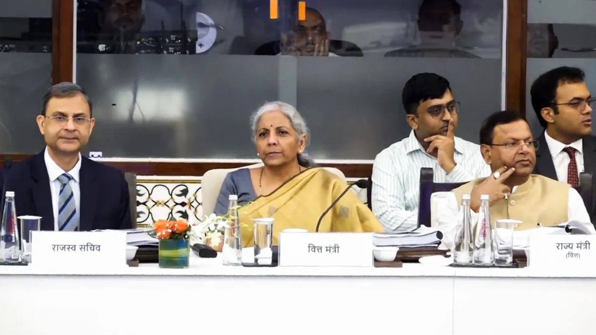 PM मोदी का दिवाली तोहफा, GST काउंसिल की मीटिंग के बाद होंगे बड़े बदलाव, जानिए क्या-क्या होगा सस्ता? NewsTak