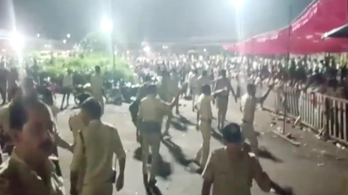 'दिन में बिस्किट खिलाए...रात में डंडे बरसाए', MP में यूरिया के लिए तरसे किसानों पर पुलिस की बर्बरता MP