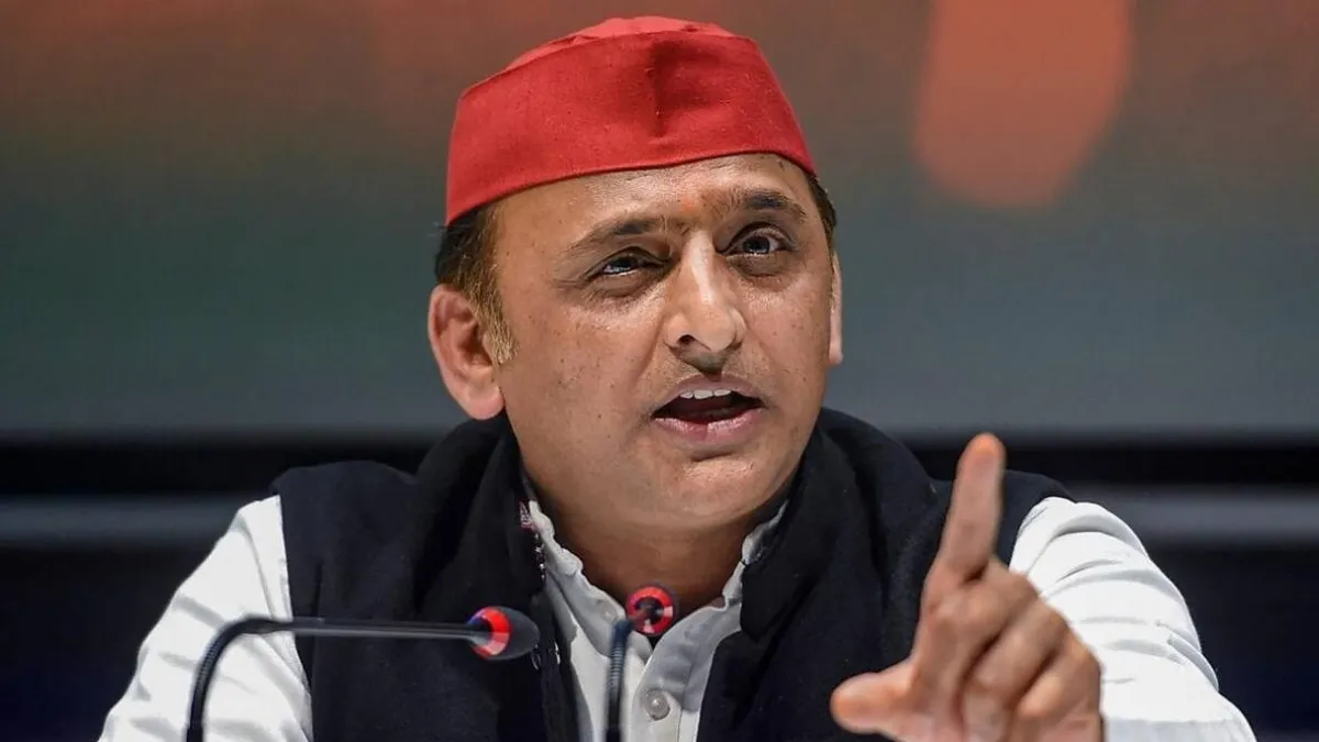'टोंटी विवाद' पर फिर हुआ ताजा, अखिलेश यादव ने पूर्व IAS अवनीश अवस्थी पर बोला हमला, BJP नेता का आया ऐसा रिएक्शन Akhilesh Yadav