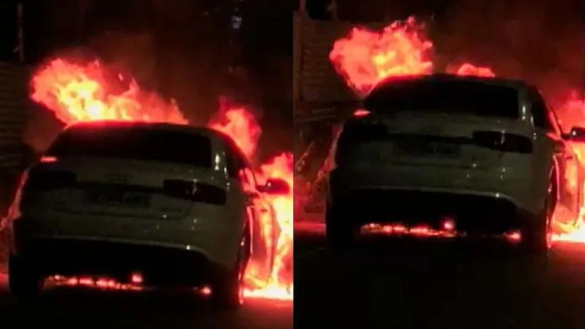 लखनऊ में चलती कार में लगी आग, धू-धू कर जली 50 लाख की गाड़ी! वीडियो सोशल मीडिया पर वायरल Lucknow News