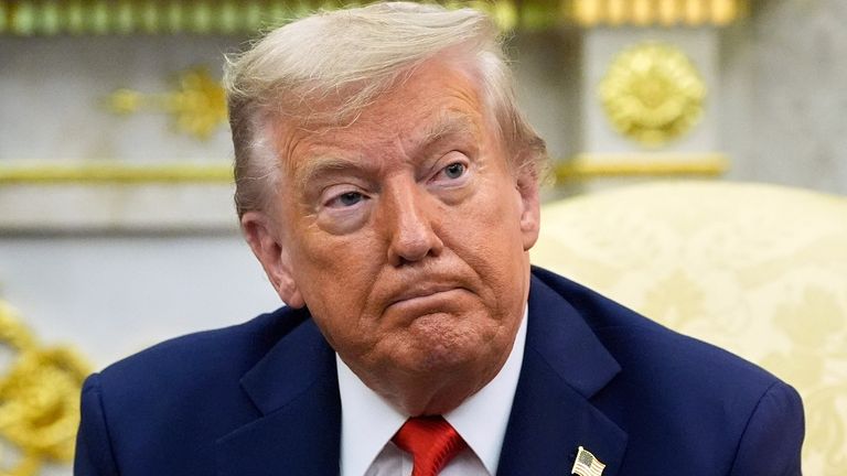 Trump Tariff on India: भारत के साथ खुलकर उतरी US की मीडिया, ट्रंप की उड़ी नींद! NewsTak