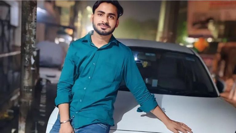 Kanpur: वीडियो दिखाकर ब्लैकमेल करने वाले युवक के फोन में डेढ़ दर्जन लड़कियों की डर्टी फिल्म, चौंकाने वाला खुलासा Youth caught with obscene videos Kanpur