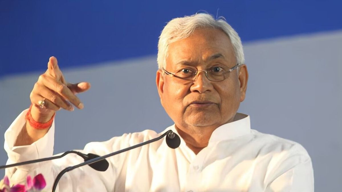 चुनाव से पहले नीतीश कुमार ने बिहार वासियों को दी कई सौगातें, ग्राम पंचायतों में बनेंगे विवाह मंडप, 25 एजेंडों पर लगी मुहर Nitish Kumar Bihar cabinet meeting 2025 – 25 decisions announced