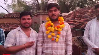 MPPSC 2024: ना कोचिंग, ना संसाधन... किसान का बेटा बना DSP, विवेक सिंह की मेहनत ने लिखी सफलता की नई कहानी NewsTak