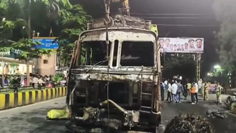 दिल दहला देने वाले हादसे से कांप उठा इंदौर, एक ही झटके कई लोगों की चली गई जान... NewsTak