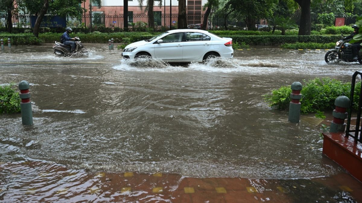 MP Weather Update: निवाड़ी-गुना सहित 8 जिलों में आज मूसलाधार बारिश की चेतावनी, अपने इलाके का जानें हाल Bihar Weather Update