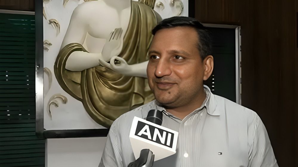 लालू परिवार में विवाद पर संजय यादव ने कहा- RJD और परिवार पूरी तरह एकजुट है