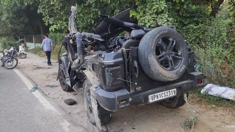 गुरुग्राम: दिल्ली-जयपुर हाईवे पर THAR का भीषण एक्सीडेंट, 5 की मौत, गाड़ी के परखच्चे उड़े Thar accident Gurugram