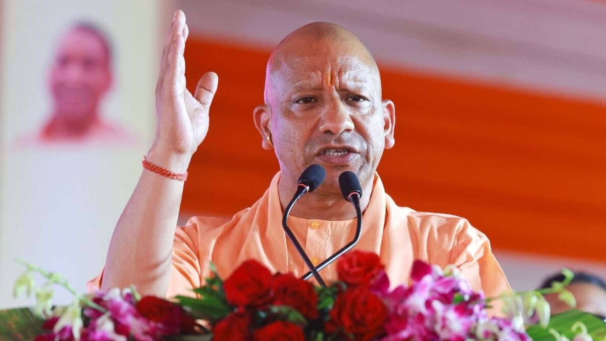 'वो मौलाना भूल गया कि शासन किसका है'...बरेली में हुए बवाल पर बोले CM योगी आदित्यनाथ, देखें वीडियो Yogi Adityanath, Yogi Adityanath news, Yogi Adityanath viral news, Yogi Adityanath hindi news, cm yogi, up news, सीएम योगी, योगी आदित्यनाथ, इस्लाम, यूपी न्यूज