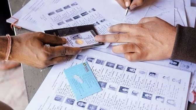 बिहार फाइनल वोटर लिस्ट 2025 में 18 लाख नए मतदाता जुड़े