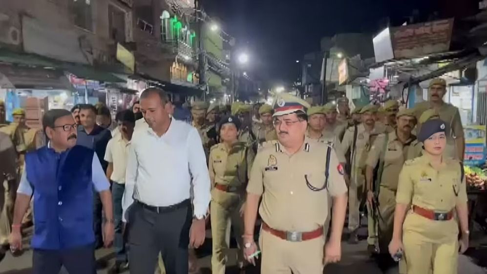 बरेली में हाई अलर्ट, 10 कंपनी PAC के साथ पैरामिलिट्री फोर्स तैनात, पिछले जुमे को जमकर मचा था बवाल