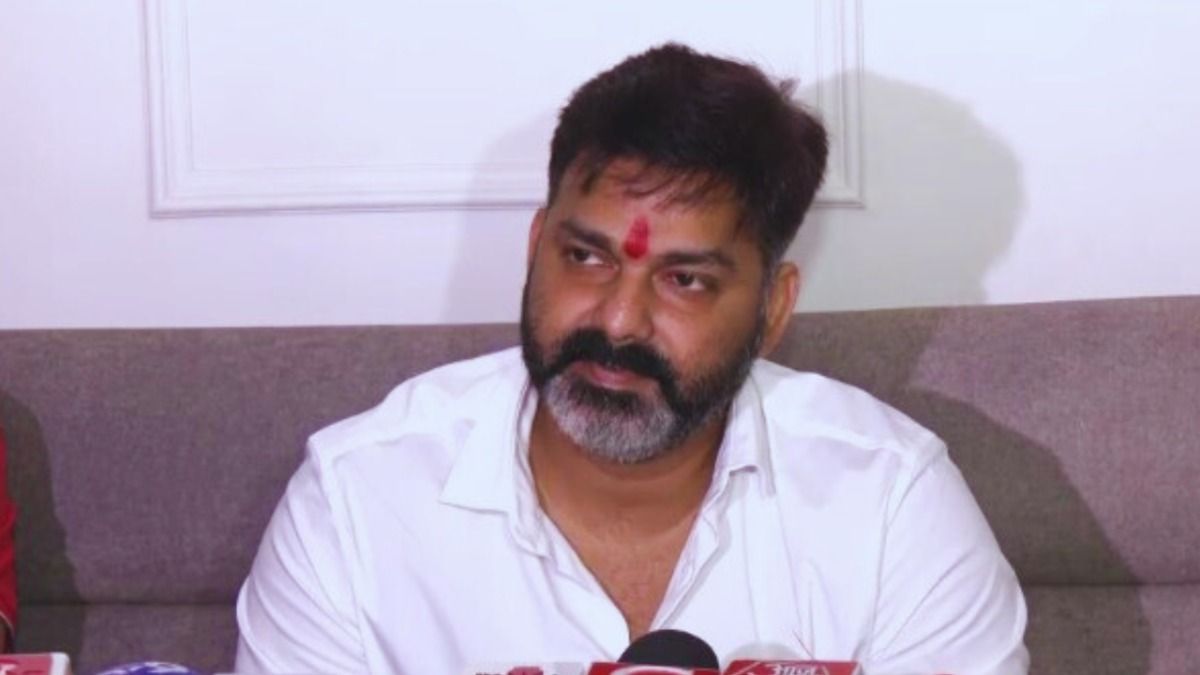 पत्नी ज्योति के साथ चल रहे विवाद के बीच पवन सिंह का बड़ा बयान, बोले-  'नहीं लड़ेंगे बिहार विधानसभा चुनाव' 