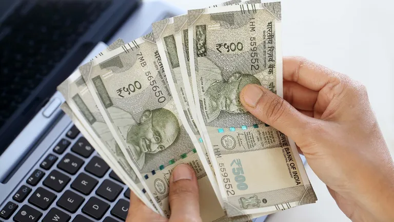 दीपावाली से पहले योगी सरकार का बड़ा गिफ्ट! प्रदेश के 14.82 लाख कर्मचारियों को मिलेगा बोनस UP News