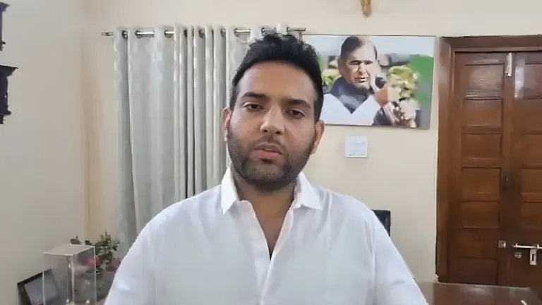 Bihar Election 2025: शरद यादव के बेटे शांतनु ने लालू-तेजस्वी के खिलाफ खोला मोर्चा, कहा- “हम राजनीति में झाल बजाने नहीं आए" Sharad Yadav son Shantanu Yadav