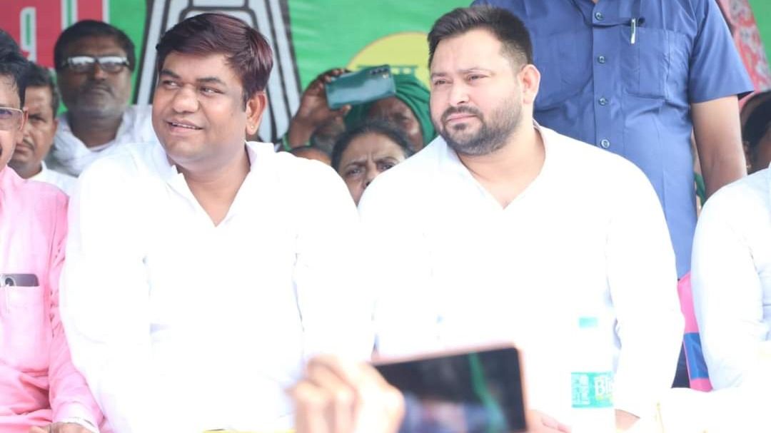 धर्म संकट में तेजस्वी यादव...गौड़ाबौराम सीट पर RJD उम्मीदवार के खिलाफ करेंगे चुनाव प्रचार?