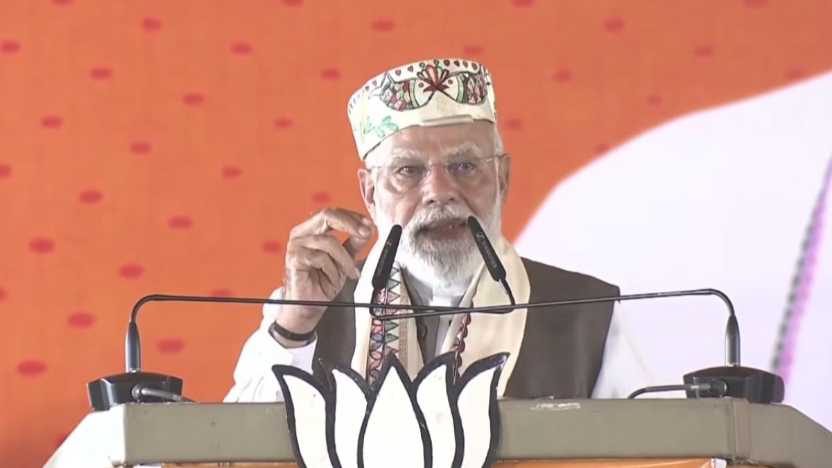 पीएम मोदी ने समस्तीपुर के कर्पूरी ग्राम से क्यों किया प्रचार का आगाज? समझें इसके पीछे की पूरी रणनीति पीएम मोदी ने कर्पूरी ग्राम से क्यों किया चुनाव का आगाज