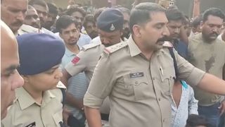 कौन है पंचम यादव जिसे पकड़ने गई पुलिस को लोगो ने पीटा, कांग्रेस बोली, पुलिस को स्पेशल पुलिस की जरूरत NewsTak