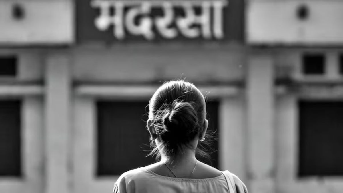 मुरादाबाद: मदरसा प्रबंधन ने लड़की के सामने रखी 'वर्जिनिटी टेस्ट' कराने शर्त!...पिता ने किए कई और चौंकाने वाले खुलासे, जानें क्या है पूरा मामला  Muradabad news