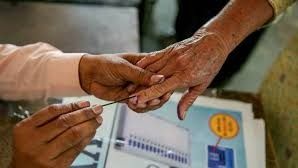 बिहार चुनाव से पहले 'होम वोटिंग' की प्रक्रिया होगी शुरू, जानें कौन कर सकता है वोट