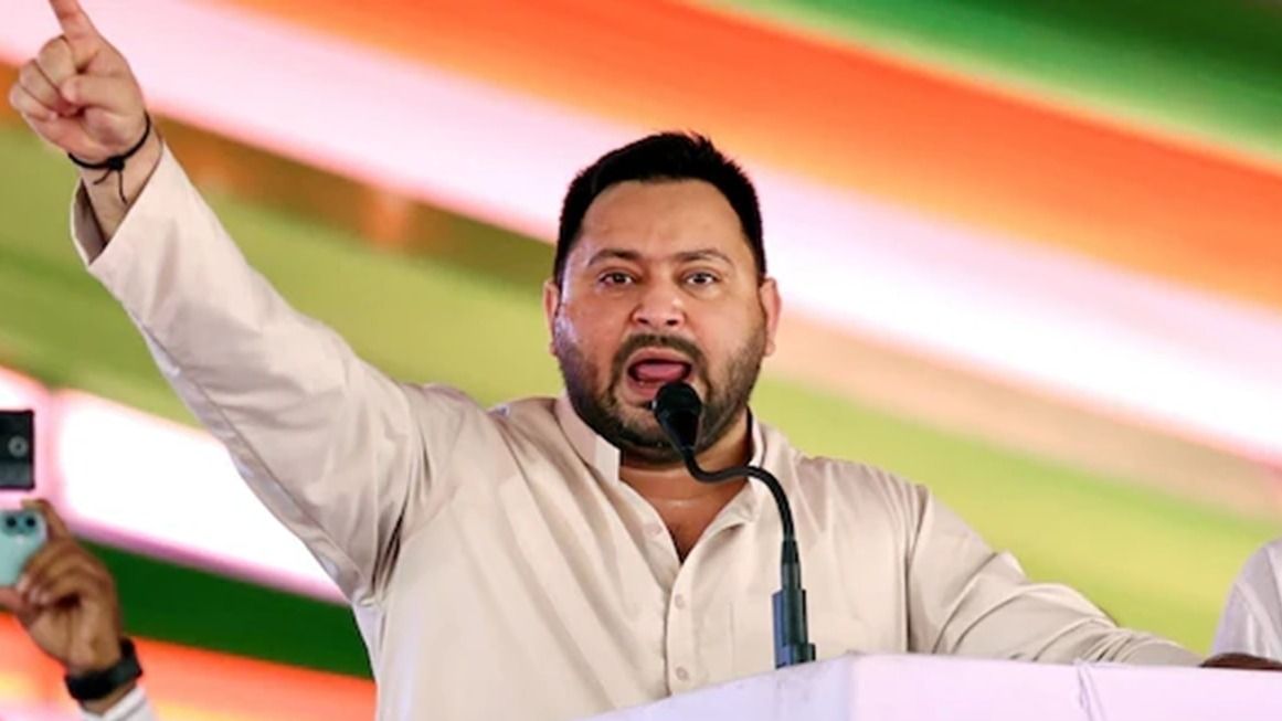Bihar Election 2025: तेजस्वी यादव को 'जन नायक' बताने पर गरमाई सियासत, अब्दुल बारी सिद्दीकी ने कह दी ये बड़ी बात