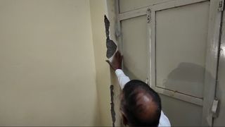 Rajasthan: ऊर्जा मंत्री ने स्कूल की दीवार पर हाथ रखा तो गिर पड़ा प्लास्टर, 3 महीने पहले हुआ था स्कूल का निर्माण, वीडियो आया NewsTak