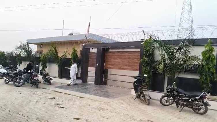 जींद में नेपाली नौकर ने कैसे एक सरपंच के घर 50 लाख की चोरी को अंजाम दिया? हैरान कर देगी कहानी! 