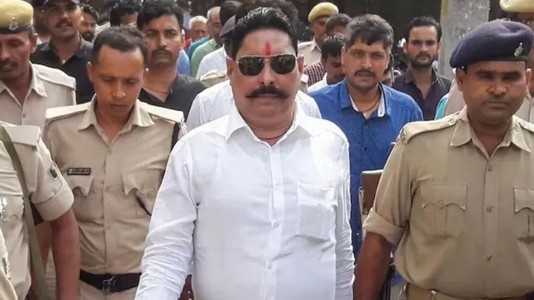 आधी रात में इतनी आसानी से अरेस्ट कर लिए गए अनंत सिंह? आखिर क्या है इस गिरफ्तारी की इनसाइड स्टोरी अनंत सिंह की गिरफ्तारी के पीछे की कहानी