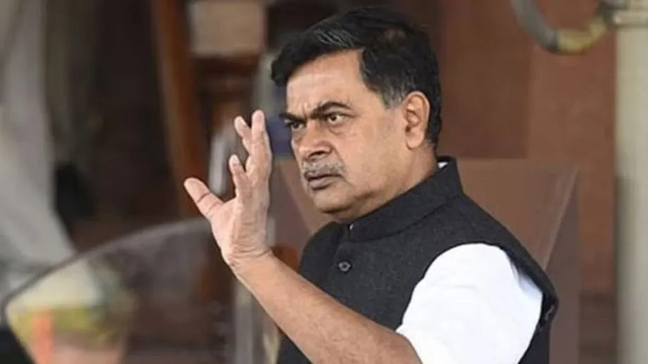 आरके सिंह ने लगाया पावर प्लांट के करार में अनियमितता के आरोप