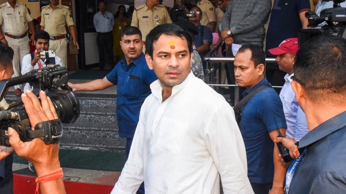 Bihar Election 2025: तेज प्रताप यादव BJP में होंगे शामिल! रवि किशन और मनोज तिवारी के इस बयान से सनसनी