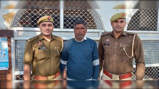 बिजनौर: अपनी बहु के साथ थे नाजायज रिश्ते, बेटे को पता चला फिर खेत में बुलाकर पिता ने बनाया शिकार NewsTak